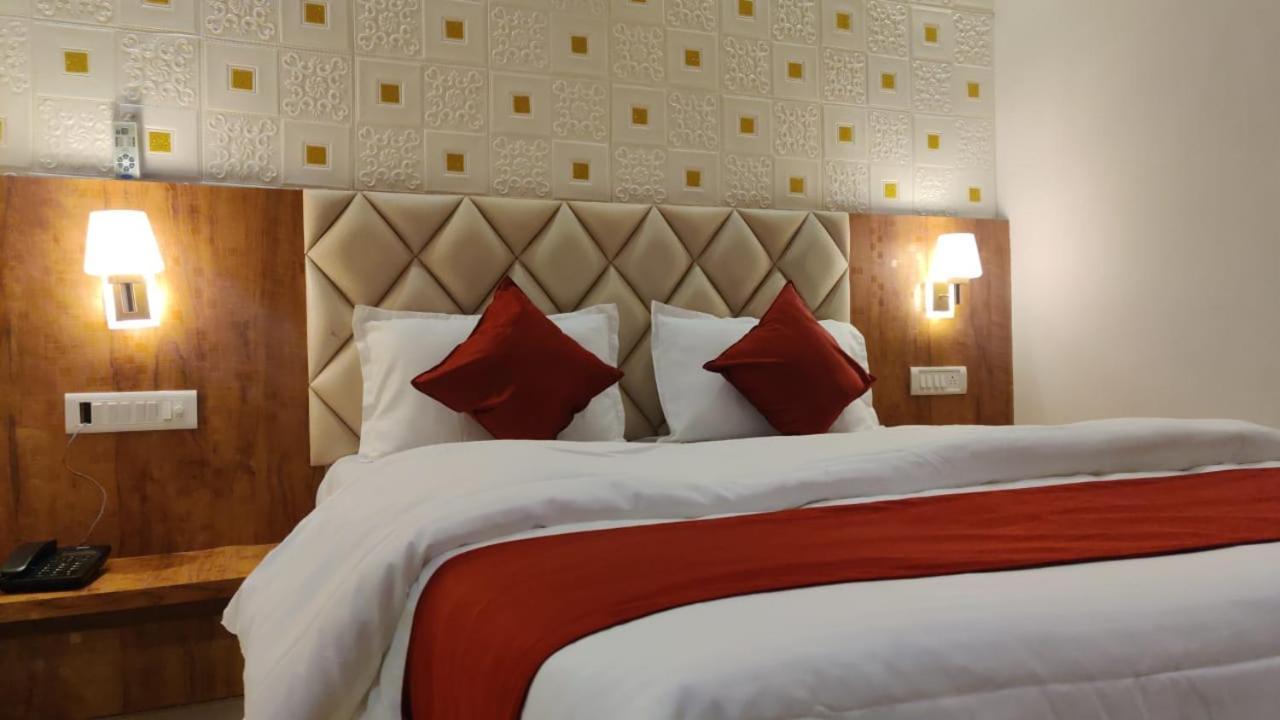 Hotel Relax ボーパール エクステリア 写真